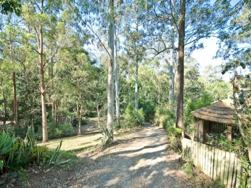 16 Rohlf Street, Dayboro QLD 4521