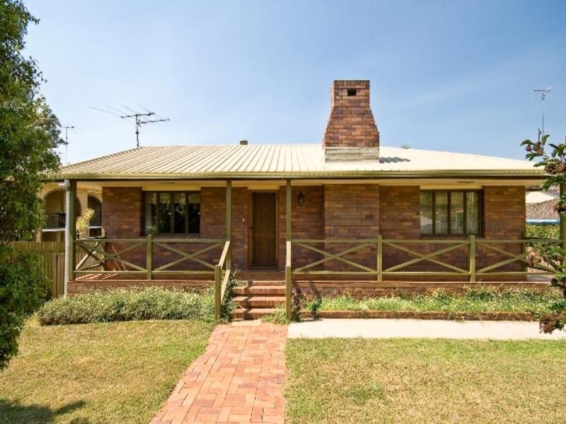 33 Roderick Street, Dayboro QLD 4521