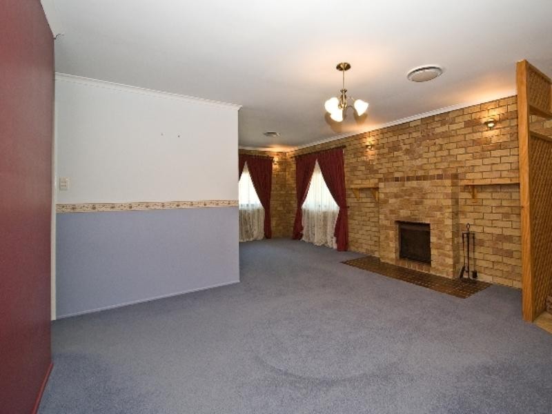 33 Roderick Street, Dayboro QLD 4521