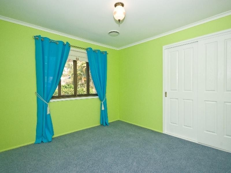 33 Roderick Street, Dayboro QLD 4521