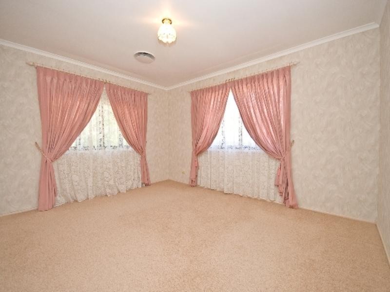 33 Roderick Street, Dayboro QLD 4521