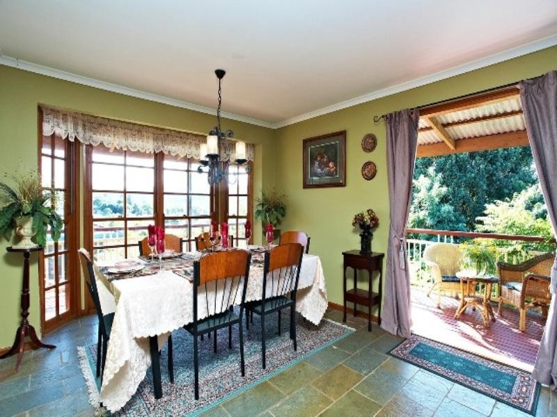 18 Cruice Street, Dayboro QLD 4521