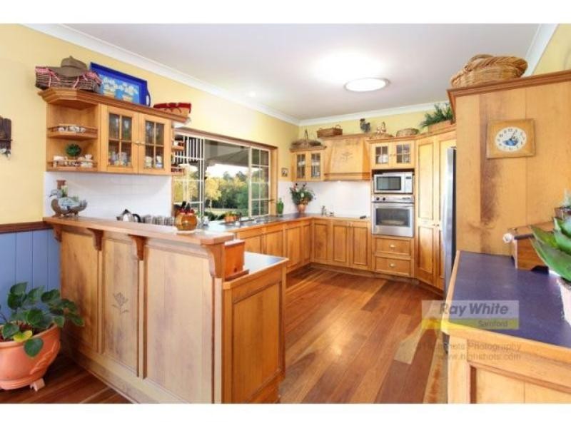 44 Bennett Road, Samford QLD 4520