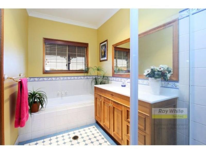 44 Bennett Road, Samford QLD 4520