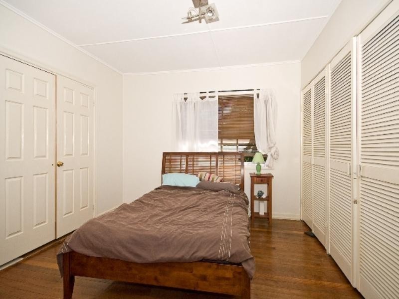 17 Aveling Street, Wavell Heights QLD 4012