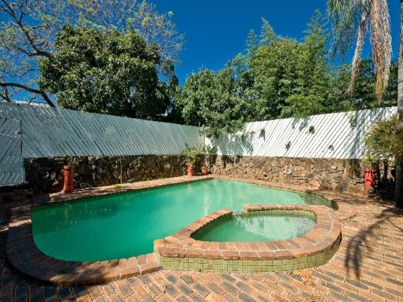 17 Aveling Street, Wavell Heights QLD 4012