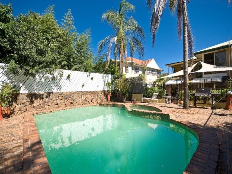 17 Aveling Street, Wavell Heights QLD 4012