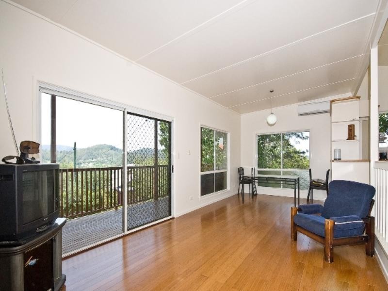 10 Kelly Street, Dayboro QLD 4521