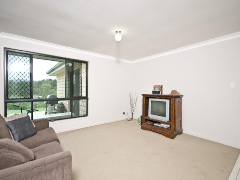 1 Homestead Court, Dayboro QLD 4521