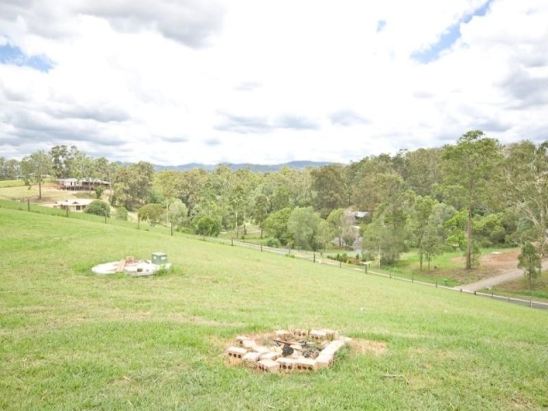 1 Homestead Court, Dayboro QLD 4521