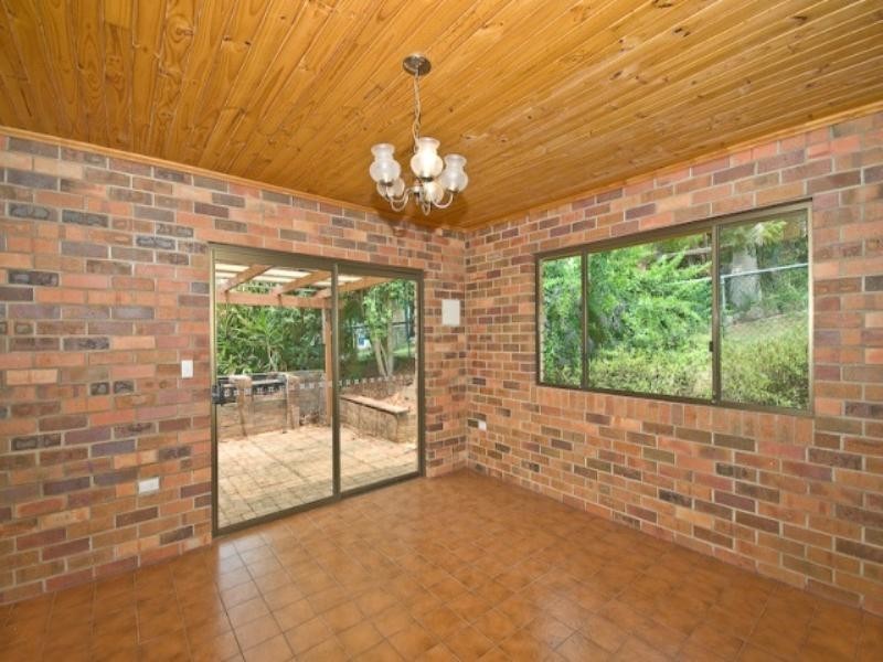 18 Roderick Street, Dayboro QLD 4521