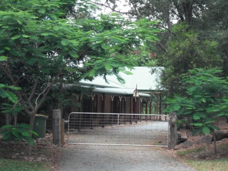 2 Holscott Court, Samford QLD 4520