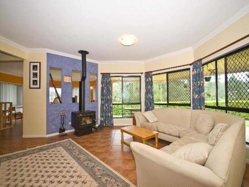 15 Aspell Place, Dayboro QLD 4521