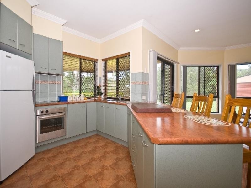 15 Aspell Place, Dayboro QLD 4521