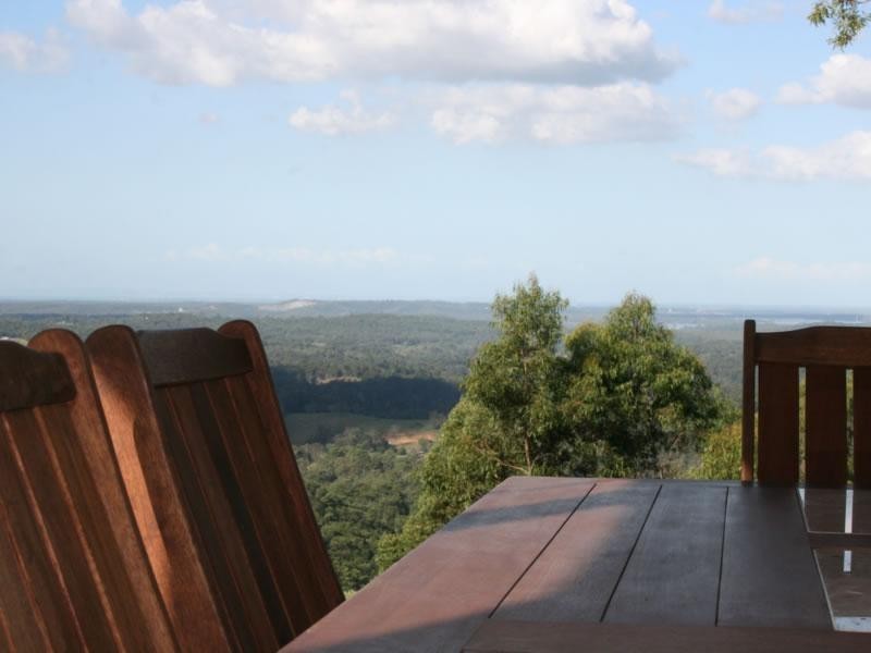 164a Boongala Court, Samford QLD 4520