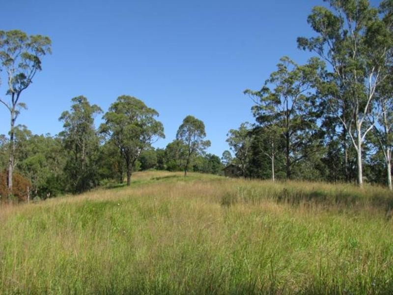 4 Crystal Court, Dayboro QLD 4521