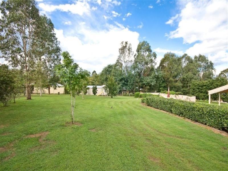 6 Aspel Place, Dayboro QLD 4521