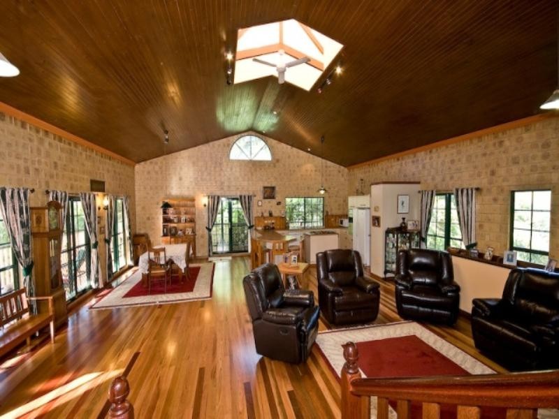 321 Mount Brisbane Road, Dayboro QLD 4521