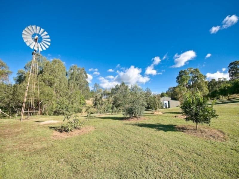 321 Mount Brisbane Road, Dayboro QLD 4521