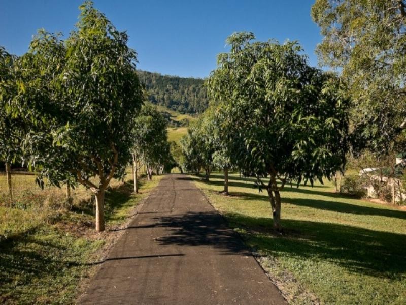 321 Mount Brisbane Road, Dayboro QLD 4521