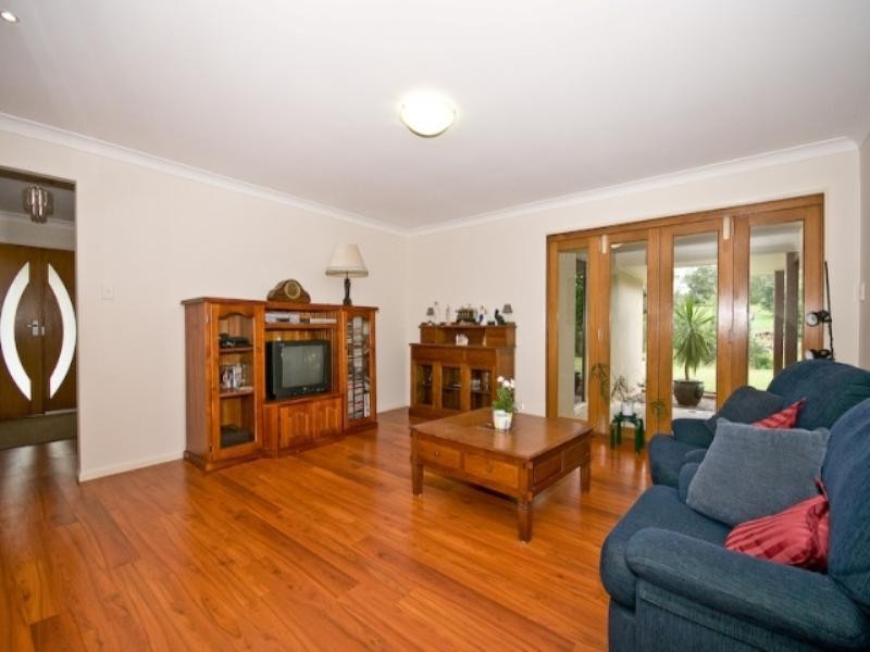 6 Widden Place, Dayboro QLD 4521