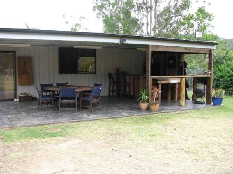 1385 Laceys Creek Road, Dayboro QLD 4521