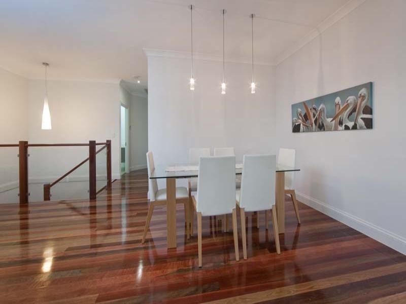 16 Alexandra Street, Bardon QLD 4065