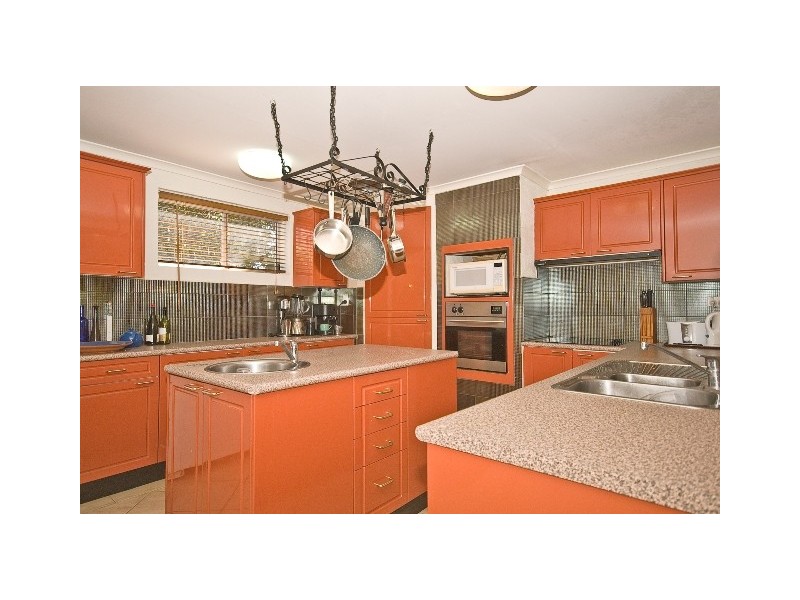 17 Aveling Street, Wavell Heights QLD 4012