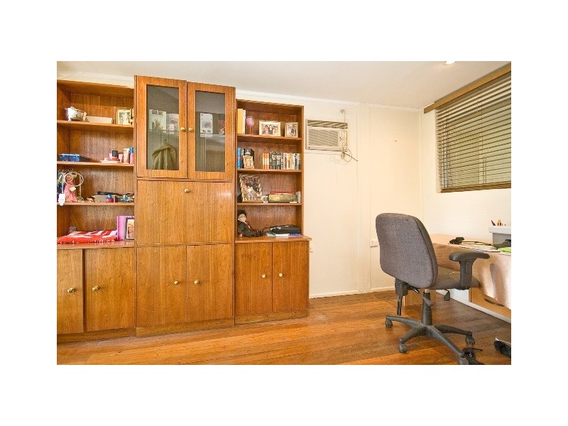 17 Aveling Street, Wavell Heights QLD 4012