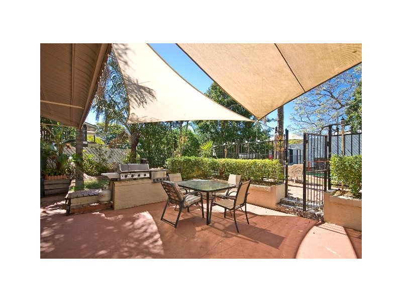 17 Aveling Street, Wavell Heights QLD 4012