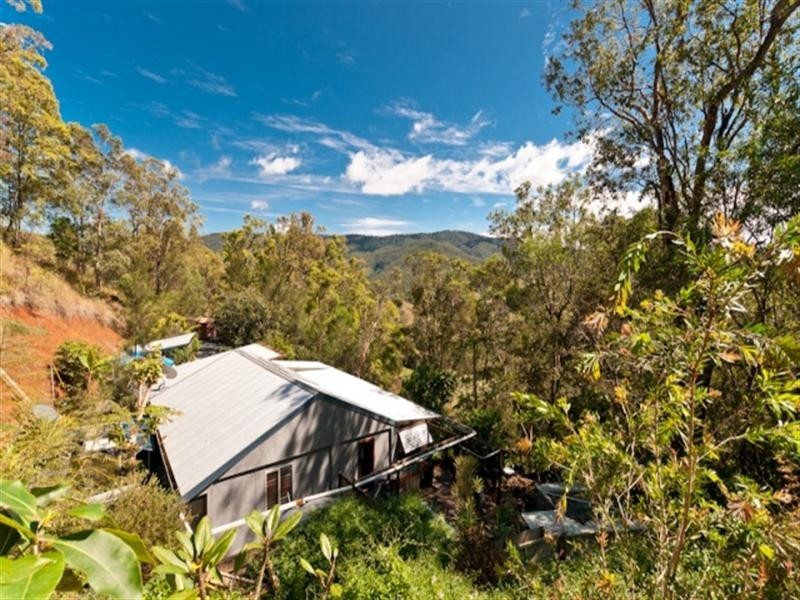 77 Macadamia Drive, Dayboro QLD 4521