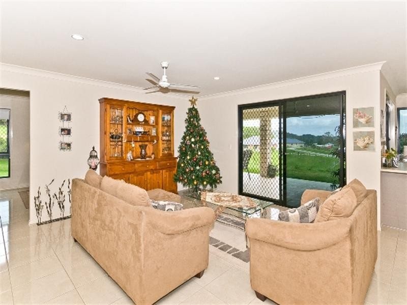 21 Diane Drive, Dayboro QLD 4521