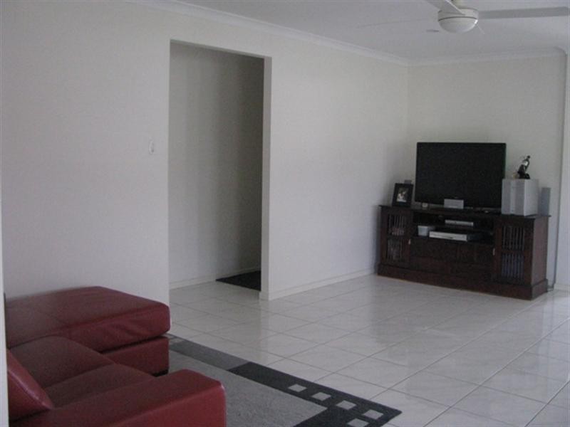 17 Diane Drive, Dayboro QLD 4521