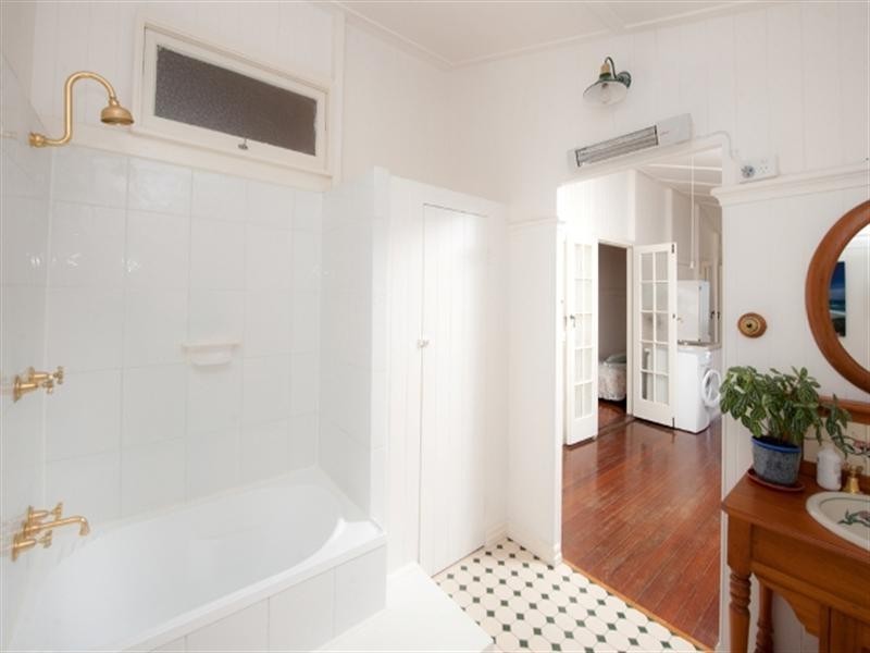 6 Seaview Court, Ocean View QLD 4521