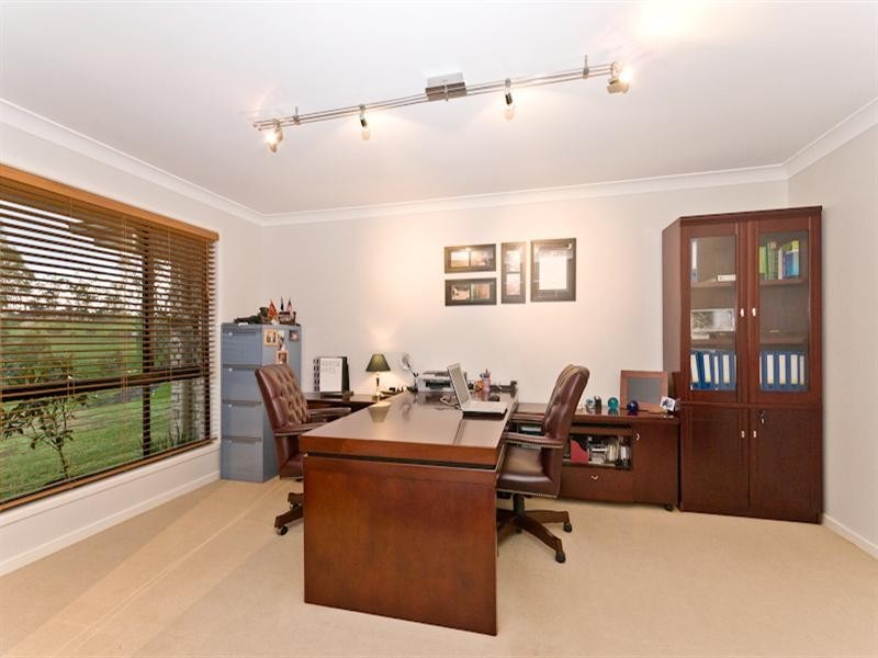 3 Butterfly Crescent, Samford QLD 4520