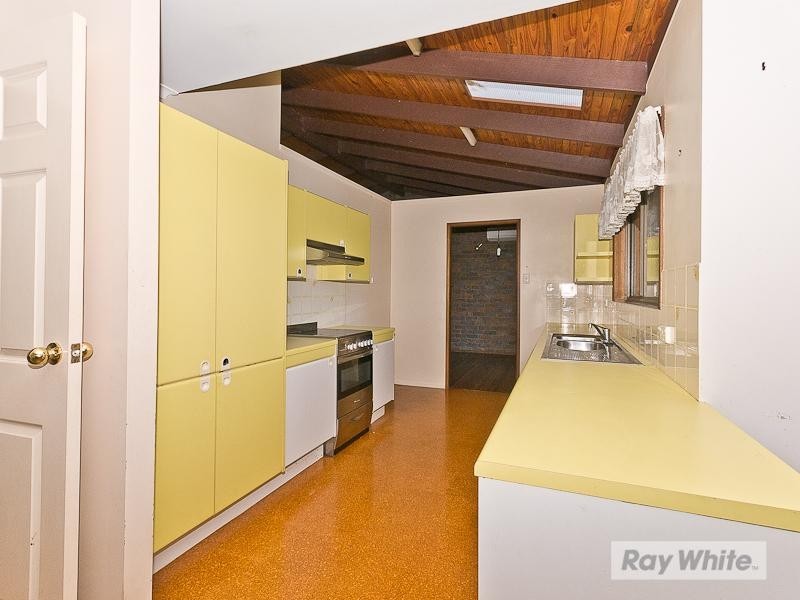 61 Roderick Street, Dayboro QLD 4521