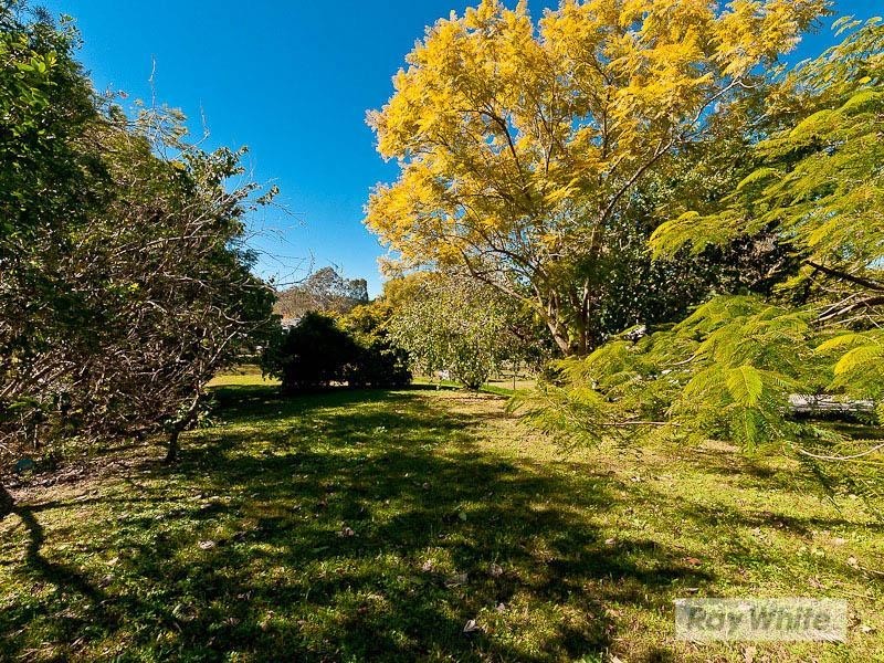 11 Mckenzie Street, Dayboro QLD 4521