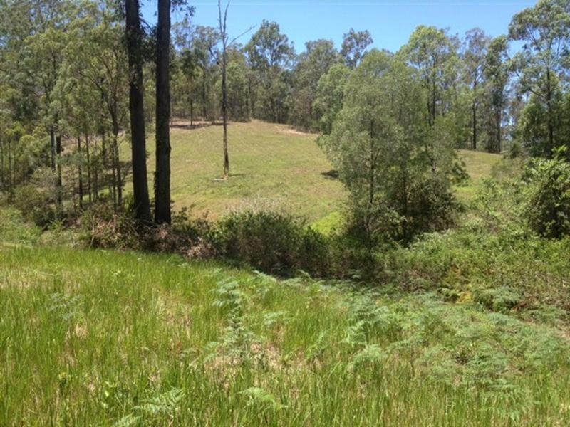 23-27 McCausland Court, Clear Mountain QLD 4500