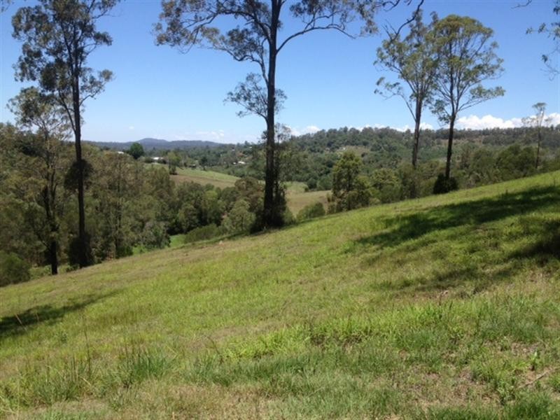 34-36 McCausland Court, Clear Mountain QLD 4500