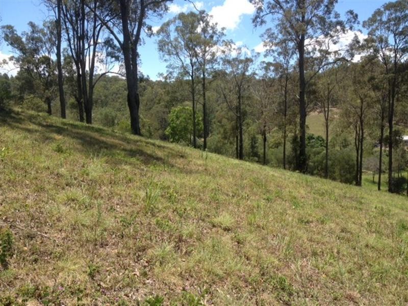 34-36 McCausland Court, Clear Mountain QLD 4500