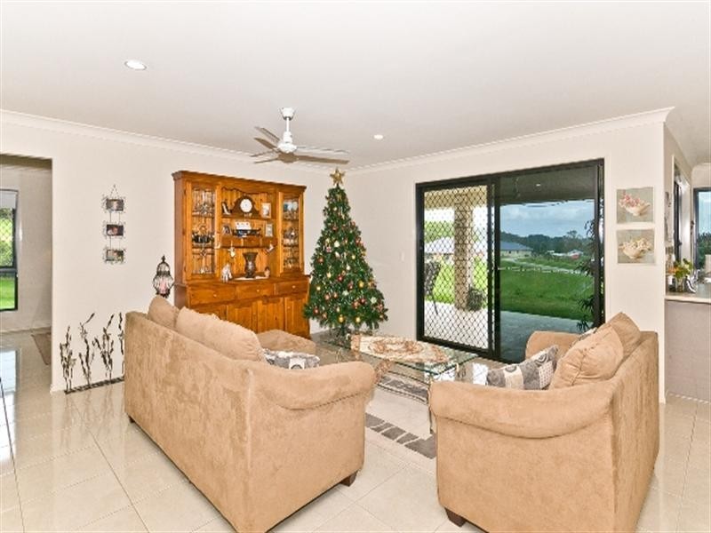 21 Diane Drive, Dayboro QLD 4521