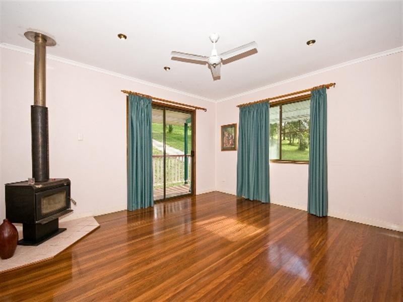 19 HighCrest, Dayboro QLD 4521