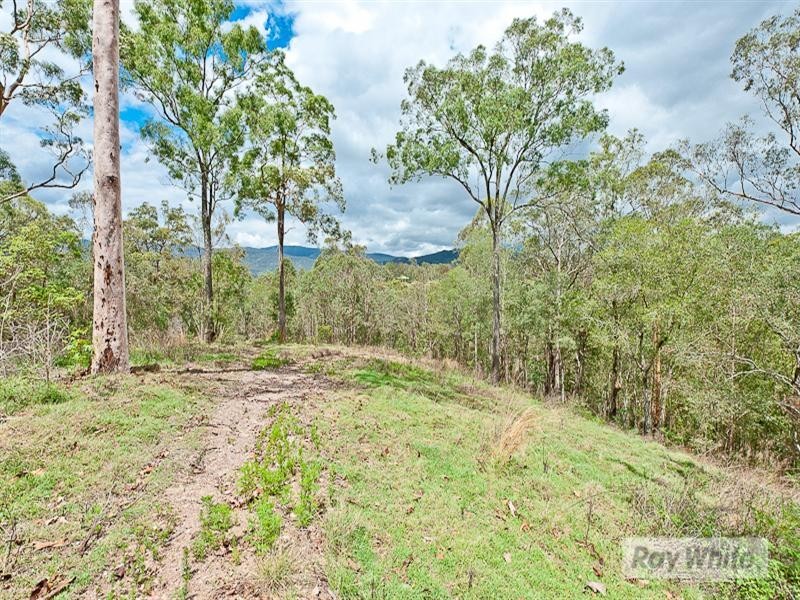 7 Watson Road, Dayboro QLD 4521