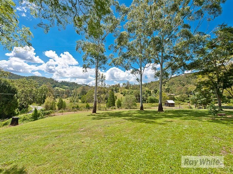 4 Macadamia Drive, Dayboro QLD 4521