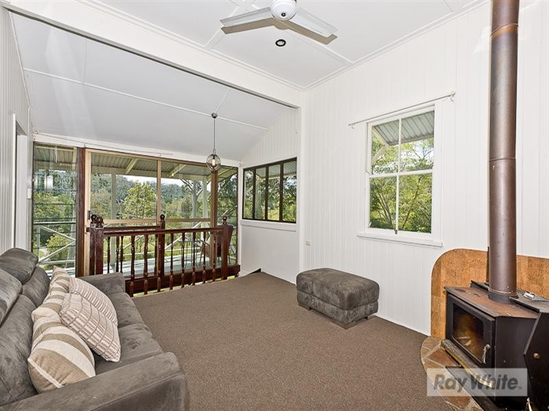 4 Macadamia Drive, Dayboro QLD 4521