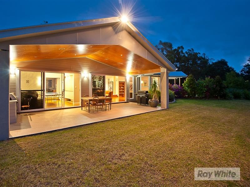 216 Sunrise Drive, Ocean View QLD 4521