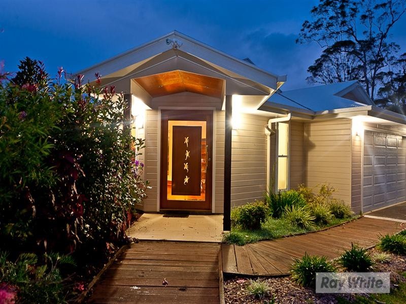 216 Sunrise Drive, Ocean View QLD 4521