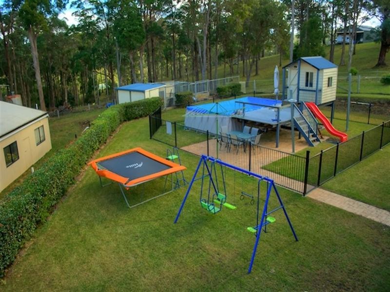 208 Sunrise Drive, Ocean View QLD 4521