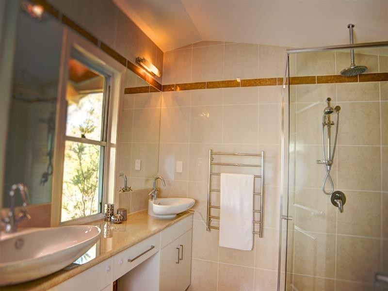 216 Sunrise Drive, Ocean View QLD 4521