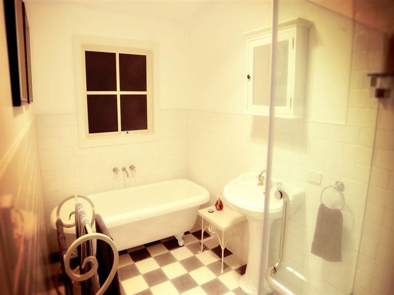 290 Sunrise Drive, Ocean View QLD 4521